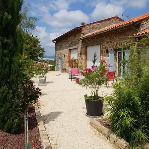 Le Grand Noë Couette-café